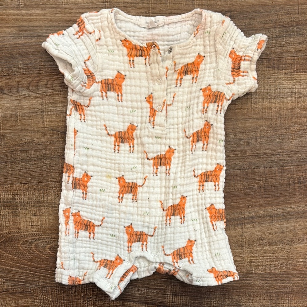 Angel Dear White and Orange tiger muslin Romper